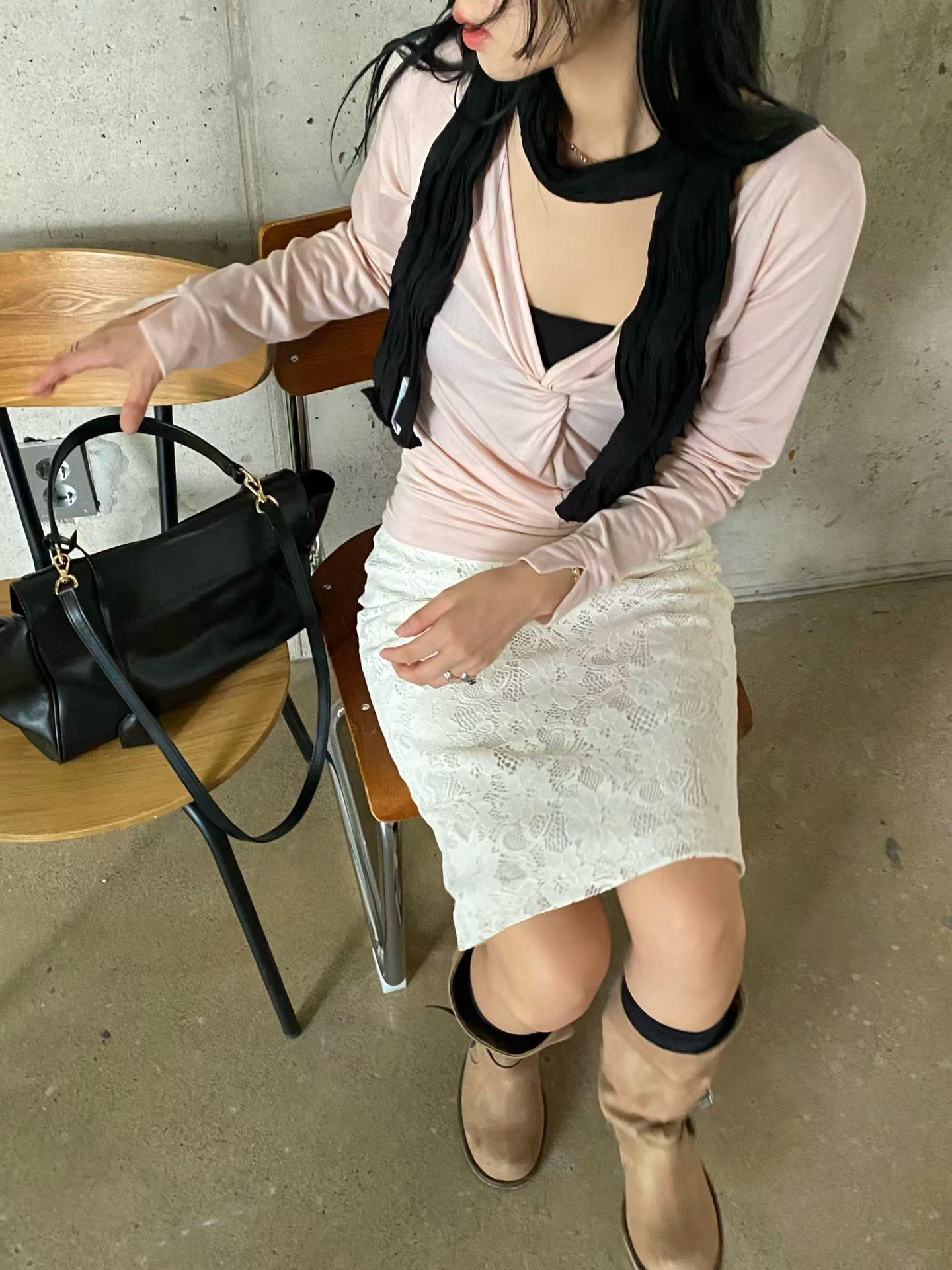 V領抓皺袖開衩棉質上衣